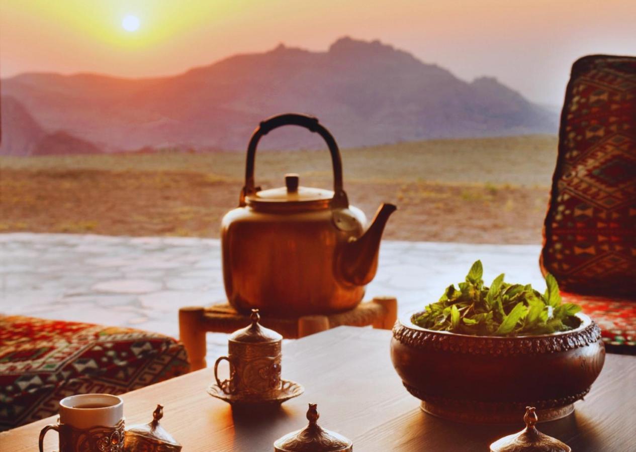 Grand Mercure Petra Вади Муса Екстериор снимка