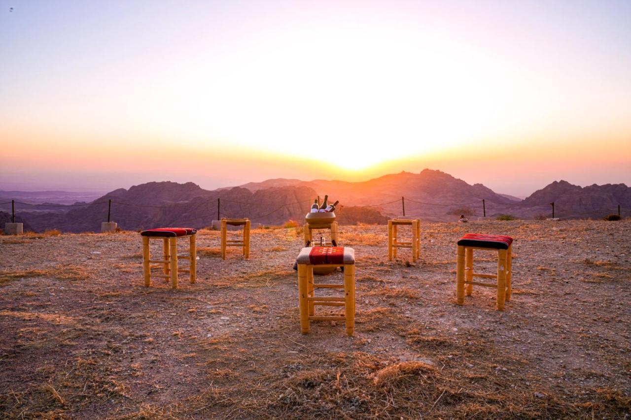 Grand Mercure Petra Вади Муса Екстериор снимка