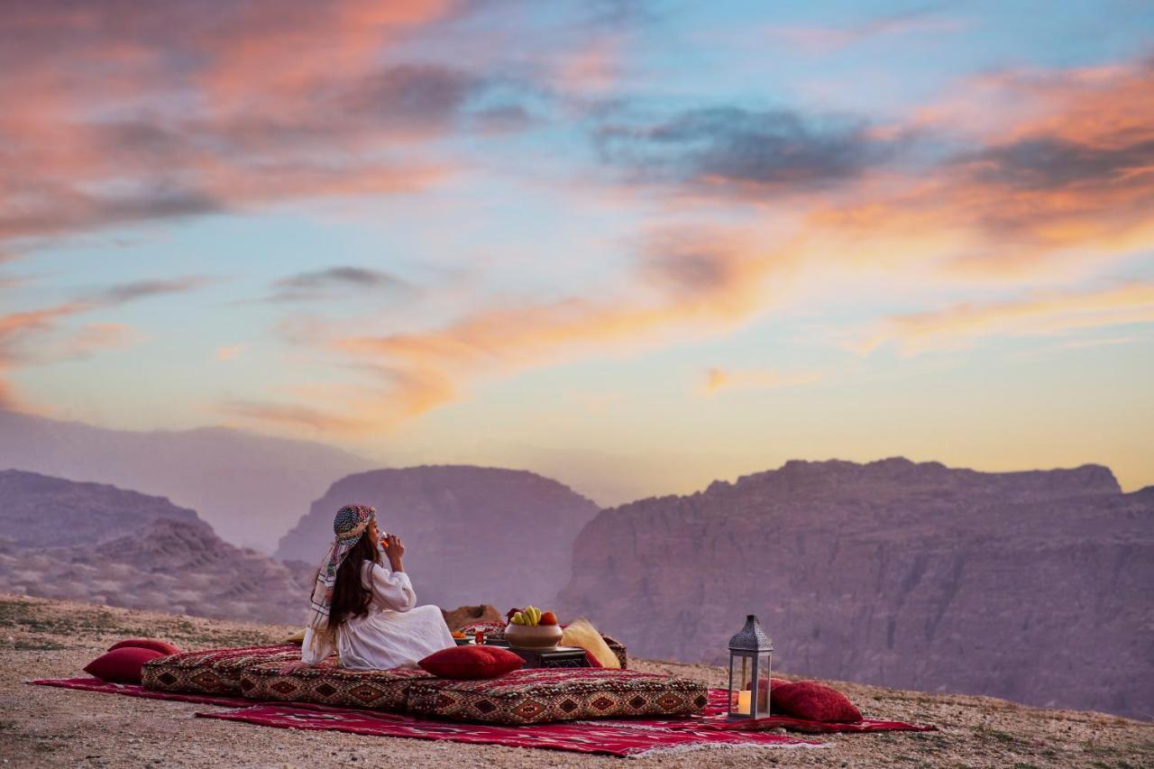 Grand Mercure Petra Вади Муса Екстериор снимка