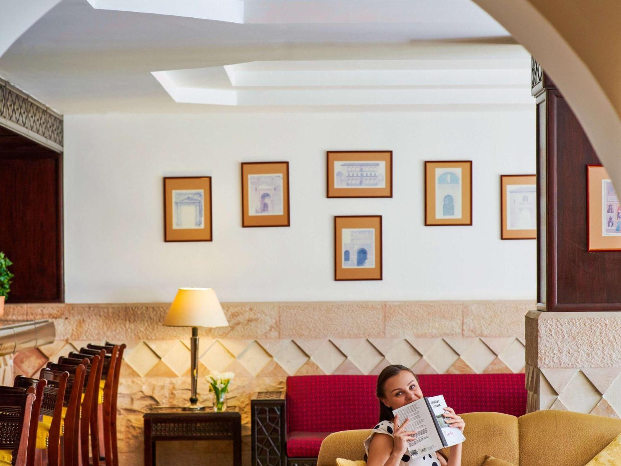 Grand Mercure Petra Вади Муса Екстериор снимка
