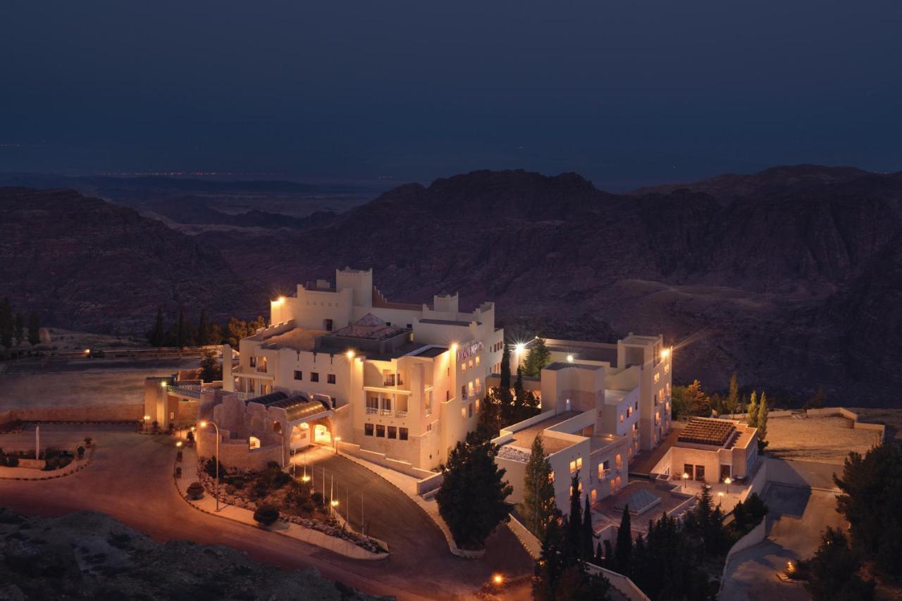 Grand Mercure Petra Вади Муса Екстериор снимка